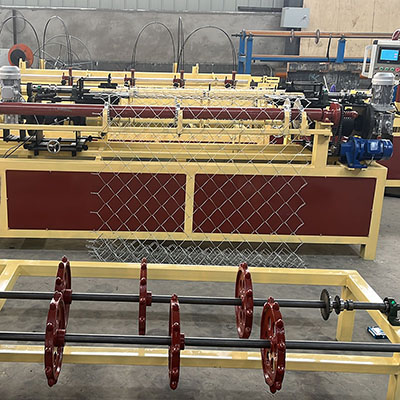 Application of single wire chainlink fence machine